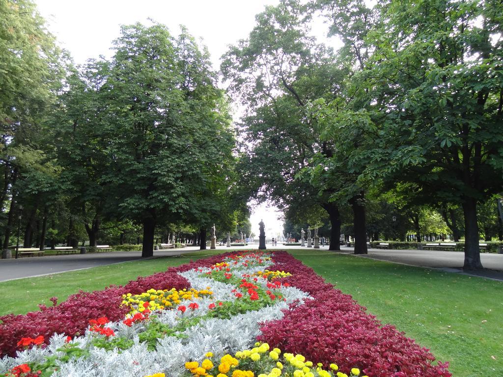 Operaapart Warsawa Bagian luar foto